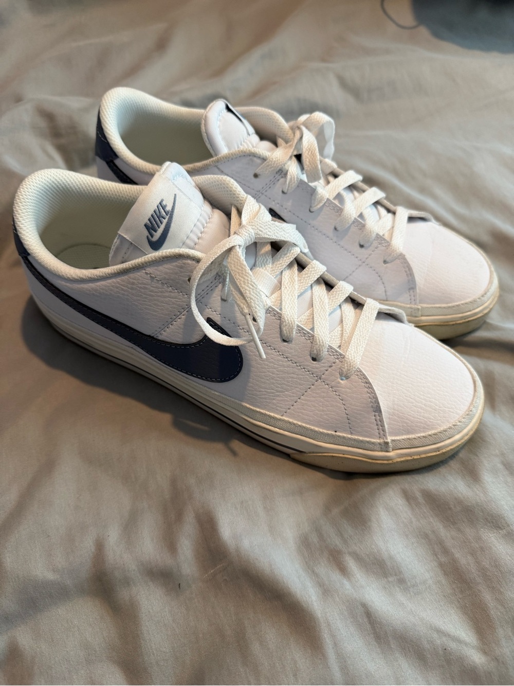 Nike Men’s White Sneakers with Navy Swoosh